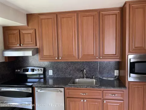 29 Brown Ave, Pine Beach, NJ 08741 photo 26