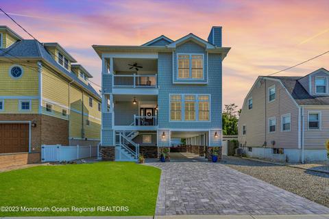 302 Trenton Ave, Point Pleasant Beach, NJ 08742