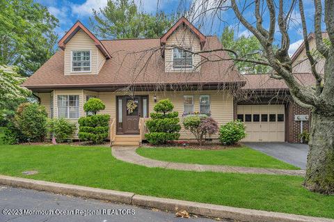 11 Old Mill Ct, Belmar, NJ 07719