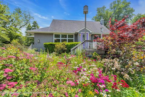 136 W Point Pleasant Ave, Ocean Gate, NJ 08740