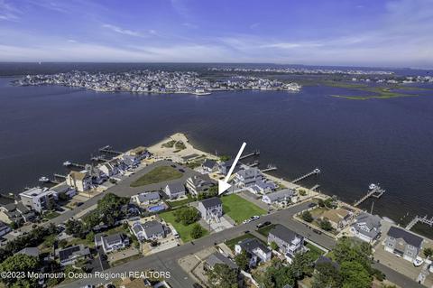 118 Green Island Rd, Toms River, NJ 08753
