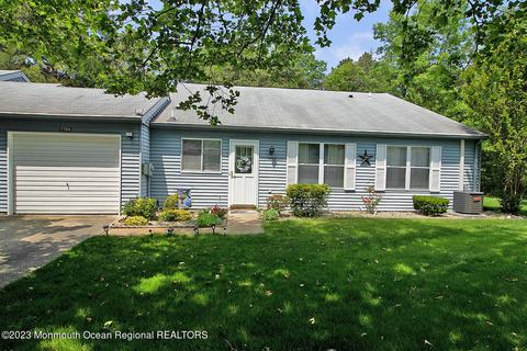 778 Liverpool Cir # a, Manchester, NJ 08759