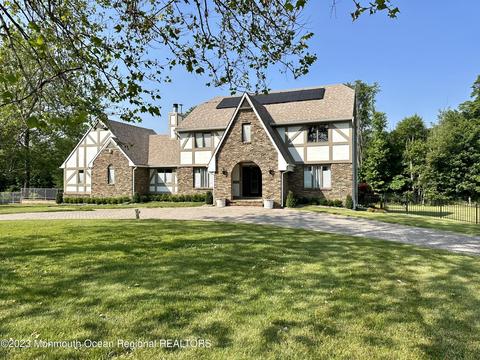 420 Randolph Rd, Freehold, NJ 07728