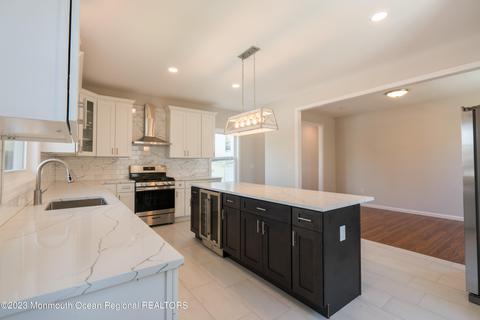 7 Joseph St, South River, NJ 08882