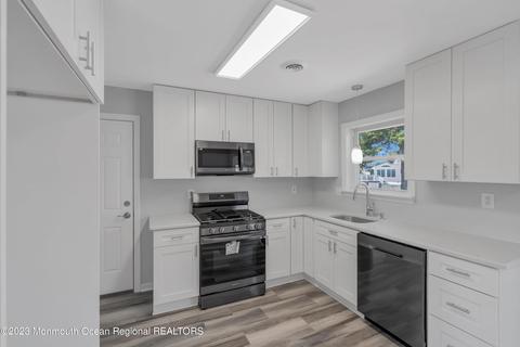 414 Whyatt Ct, Forked River, NJ 08731 photo 7