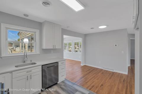 414 Whyatt Ct, Forked River, NJ 08731 photo 12