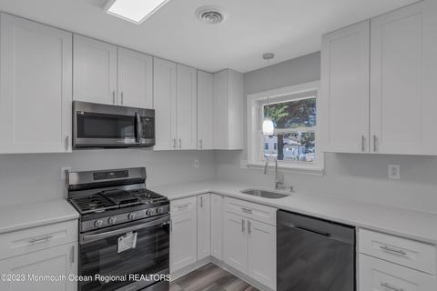 414 Whyatt Ct, Forked River, NJ 08731 photo 9