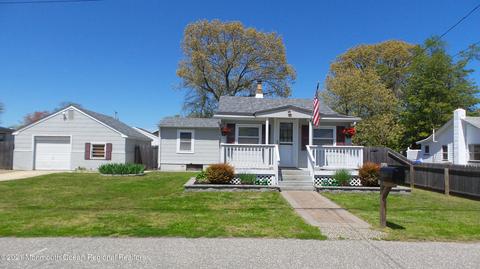 16 Adair Dr, Brick, NJ 08723