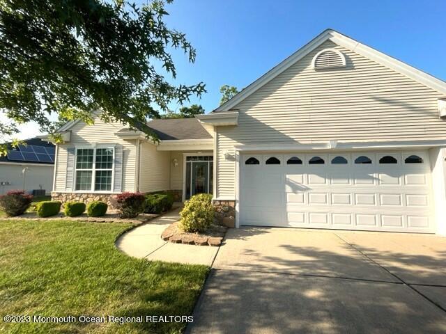 24 Sweetwater Dr, Little Egg Harbor, NJ 08087