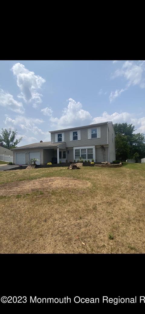 264 Betsy Ross Dr, Freehold, NJ 07728