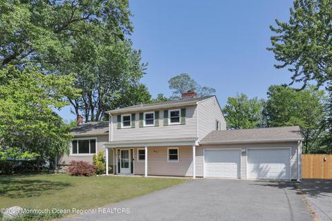 631 Harmony Rd, Middletown, NJ 07748