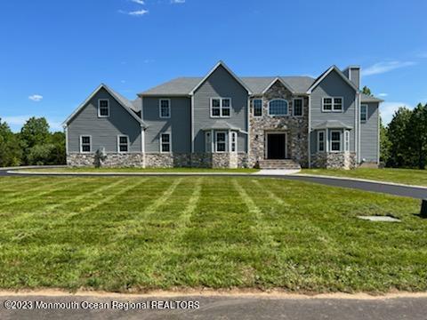 2 Parker Ct, Millstone, NJ 08510