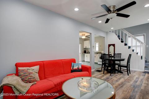 537 Bennetts Mills Rd, Jackson, NJ 08527