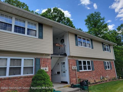 51 Galewood Dr # D, Matawan, NJ 07747