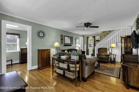 42 Appleton Ave, Leonardo, NJ 07737 photo 13