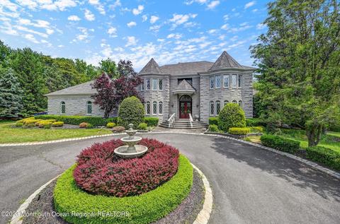 36 Rivers Edge Dr, Colts Neck, NJ 07722