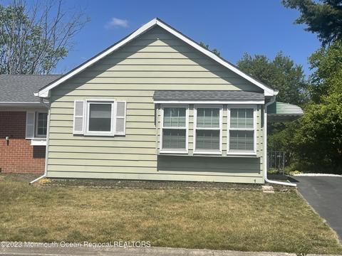 13 Ironside Dr #B, Manchester, NJ 08759