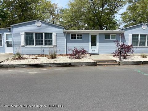 532 Bradley Blvd, Toms River, NJ 08753