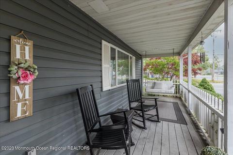 517 Beach Blvd, Forked River, NJ 08731