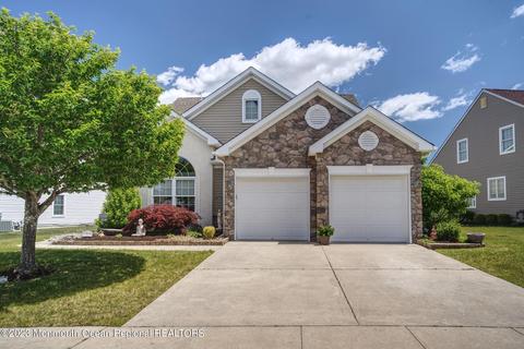 10 Stone Harbor Way, Waretown, NJ 08758