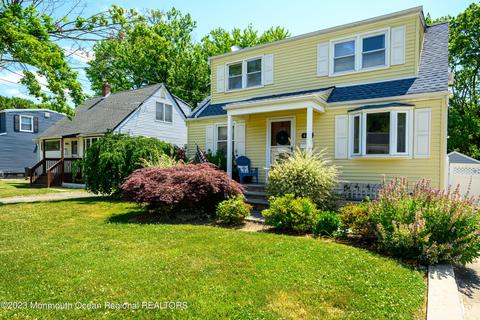 484 Garden Pl, Aberdeen, NJ 07747