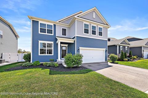 31 Ashburn Ave, Manahawkin, NJ 08050