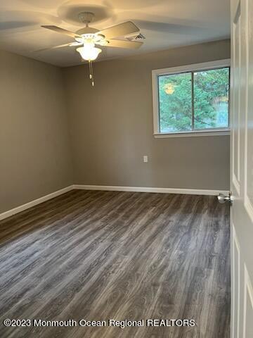 312 Saint Thomas Dr, Berkeley, NJ 08721 photo 10