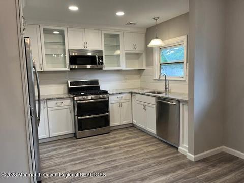 312 Saint Thomas Dr, Berkeley, NJ 08721 photo 5