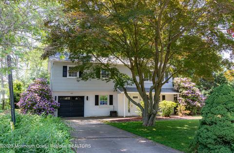 687 Northstream Dr, Toms River, NJ 08753