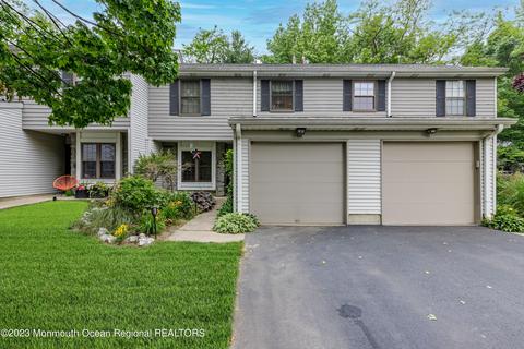 112 Carriage Ln, Oceanport, NJ 07757