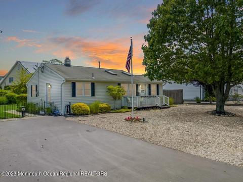 135 Club House Rd, Brick, NJ 08723
