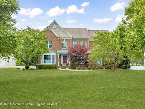 20 Sage St, Holmdel, NJ 07733