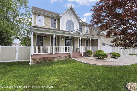 1409 Birmingham Ave, Toms River, NJ 08757