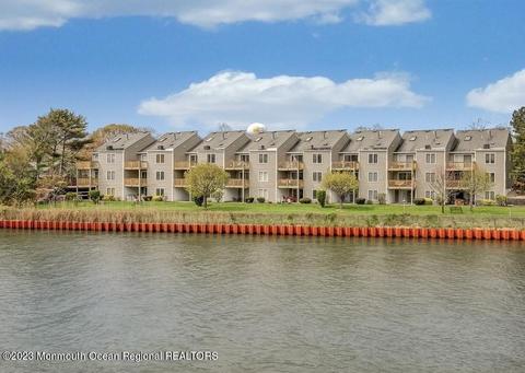 12 Intercoastal Way, Point Pleasant, NJ 08742