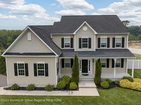 14 Wintergreen Ct, Jackson, NJ 08527
