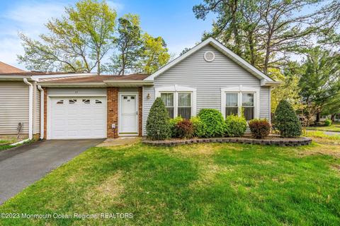65 Jean St, Lakewood, NJ 08701