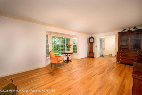 635 Oceanview Rd, Brielle, NJ 08730 photo 10
