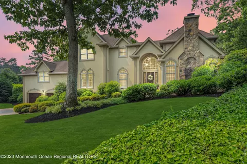16 S Tamarack Dr, Brielle, NJ 08730