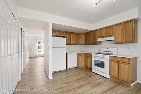 1054 Sawmill, Brick, NJ 08724 photo 9