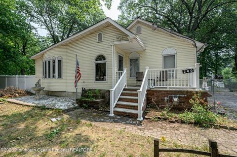 240 Lloyd Rd, Aberdeen, NJ 07747