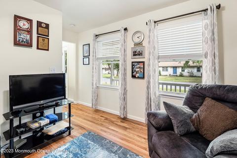 46 Willow St, Waretown, NJ 08758 photo 7