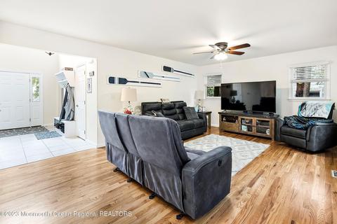 46 Willow St, Waretown, NJ 08758 photo 18