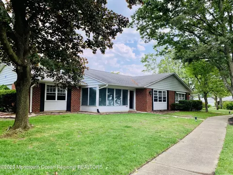 968 Argyll Cir # A, Lakewood, NJ 08701