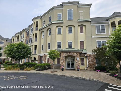 2122 Xanadu Ln, Wall, NJ 07719
