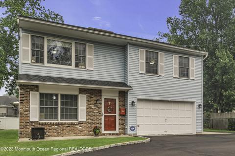 7 Michigan Ave, Port Monmouth, NJ 07758
