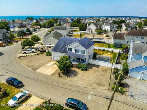 1507 Tamiami Rd, Forked River, NJ 08731