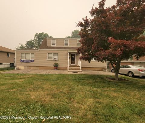 100 Oxford Rd, Colonia, NJ 07067