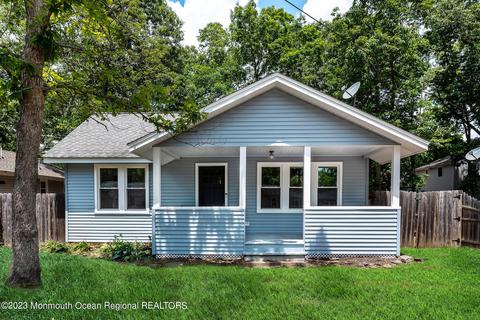 446 Lake Barnegat Dr S, Forked River, NJ 08731