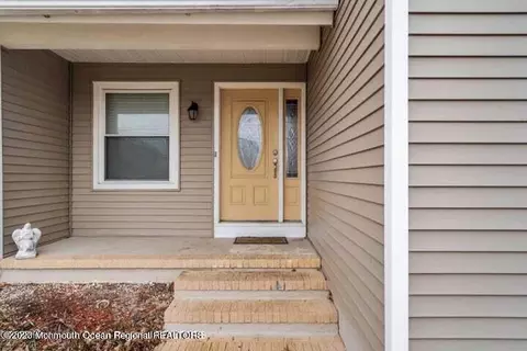 3418 Bergen Ave, Toms River, NJ 08753