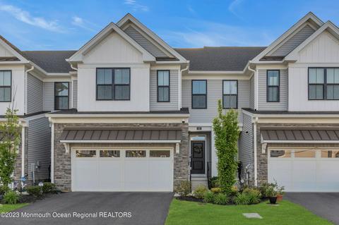 26 Hyacinth Ln, Monroe, NJ 08831